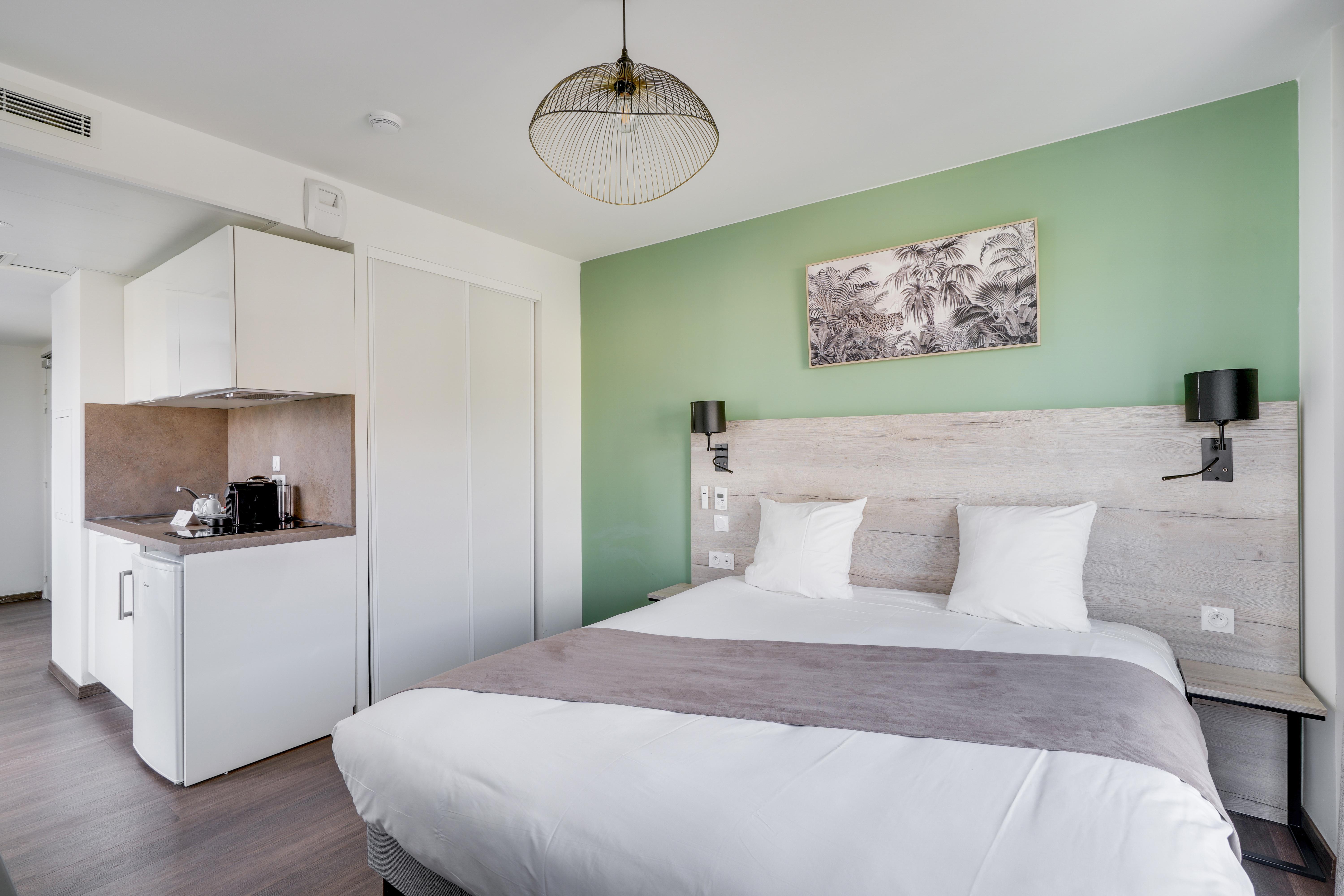 All Suites Appart Hotel Massy Palaiseau Bagian luar foto